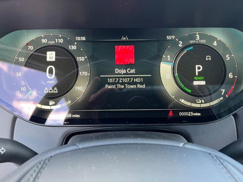 New 2025 Land Rover Range Rover SE image 19