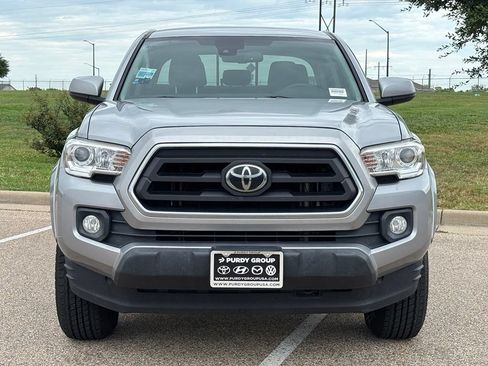 Used 2021 Toyota Tacoma SR5 RWD image 3