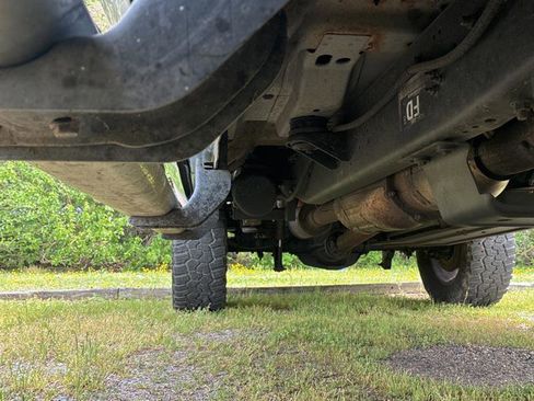 Used 2009 Ford F250 Lariat image 18