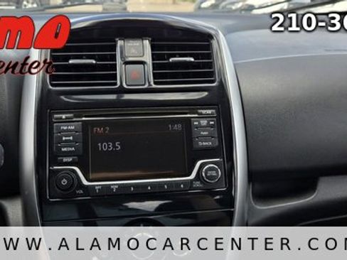 Used 2016 Nissan Versa Note SV FWD image 37