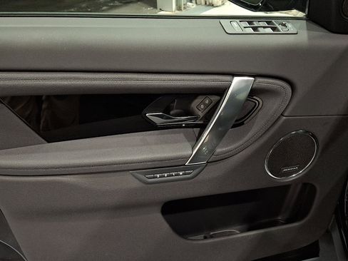 Certified 2025 Land Rover Discovery Sport S image 13