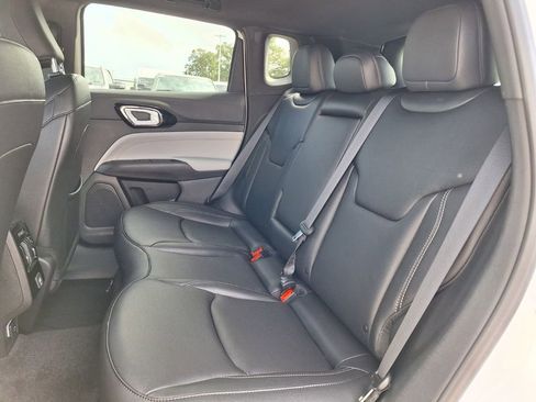 New 2026 Jeep Compass Limited image 11