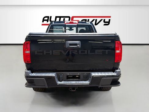 Used 2022 Chevrolet Colorado LT w/ Trail Boss Package AWD/4WD image 6