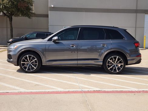 Used 2022 Audi Q7 3.0T Premium Plus image 3