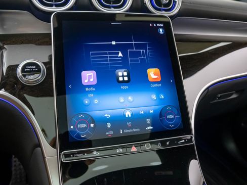 New 2025 Mercedes-Benz GLC 300 4MATIC image 26