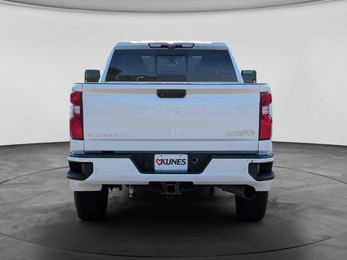 Used 2020 Chevrolet Silverado 3500 High Country w/ Z71 Off-Road Package AWD/4WD image 6