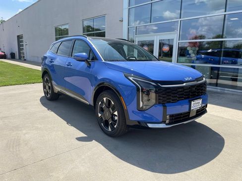 New 2026 Kia Sportage SX AWD/4WD image 1