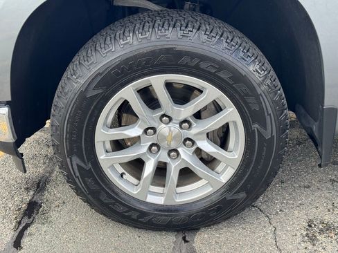 Used 2020 Chevrolet Silverado 1500 LT w/ All-Star Edition image 10