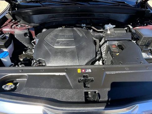 Certified 2022 Kia Telluride EX w/ EX Premium Package image 9