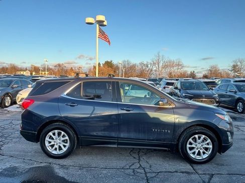 Used 2018 Chevrolet Equinox LT image 4