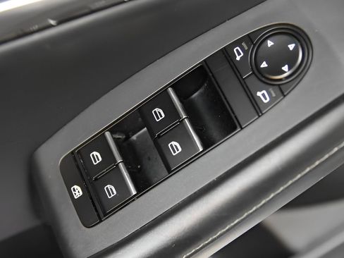 Used 2023 MAZDA CX-30 AWD 2.5 S w/ Select Package image 10