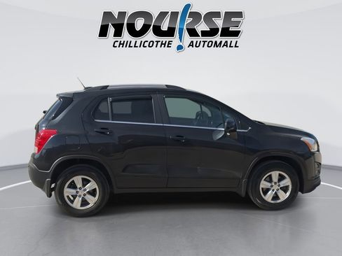 Used 2015 Chevrolet Trax LT w/ LPO, Protection Package AWD/4WD image 9