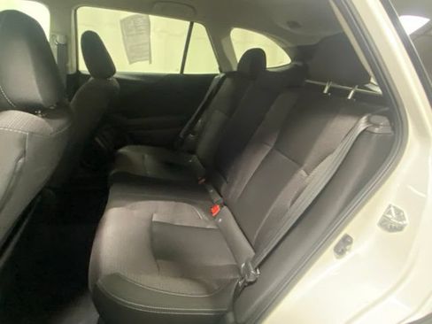 Used 2022 Subaru Outback Premium AWD/4WD image 14