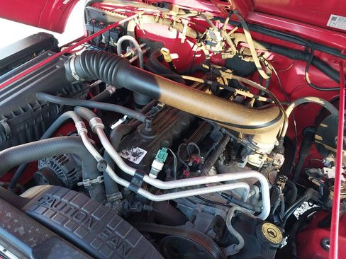 Used 2006 Jeep Wrangler X w/ Premium Audio Group image 10