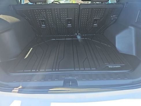 Used 2024 Chevrolet Equinox LT w/ LPO, Floor Liner Package FWD image 22