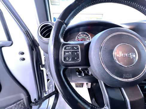 Used 2016 Jeep Wrangler Unlimited Sport w/ Quick Order Package 24S AWD/4WD image 19