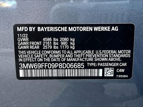 Used 2023 BMW 330i Sedan w/ M Sport Package image 31