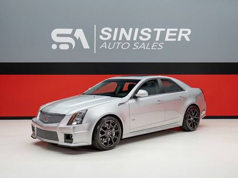 Used 2010 Cadillac CTS V RWD image 1