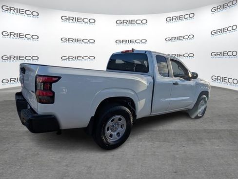 Used 2024 Nissan Frontier S AWD/4WD image 7