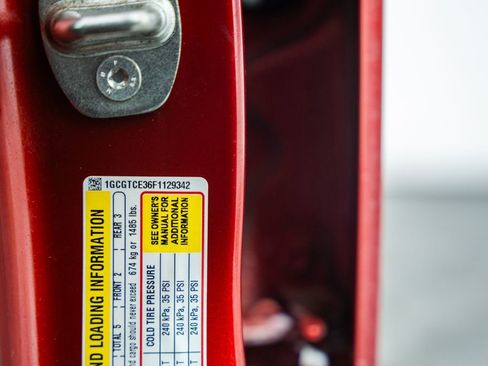 Used 2015 Chevrolet Colorado Z71 image 37