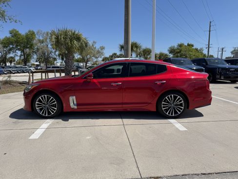 Certified 2019 Kia Stinger Premium image 7