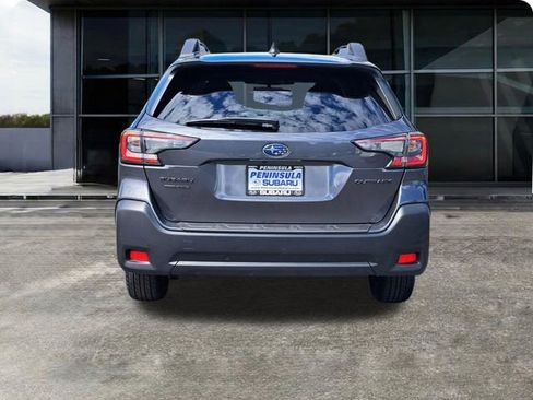 Certified 2025 Subaru Outback Onyx Edition AWD/4WD image 8