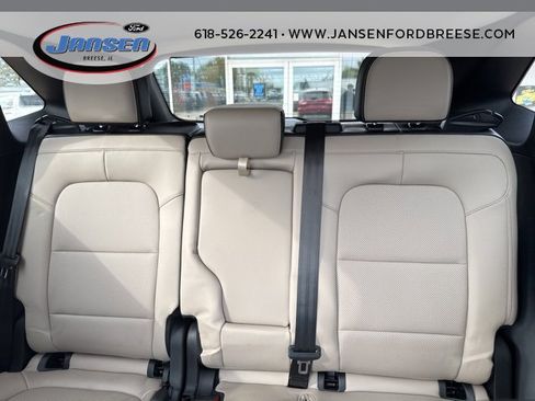 Used 2022 Ford Escape SEL image 12