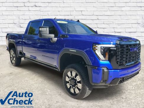 Certified 2025 GMC Sierra 2500 Denali w/ Denali Reserve Package AWD/4WD image 5