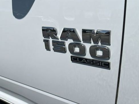 Used 2023 RAM 1500 Classic SLT w/ Electronics Group AWD/4WD image 9