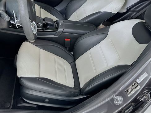 Used 2021 Mercedes-Benz A 35 AMG 4MATIC image 20