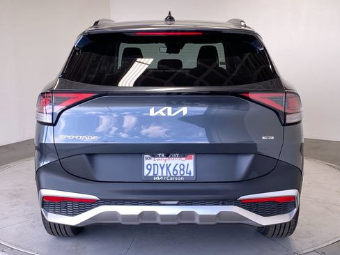 Certified 2023 Kia Sportage EX w/ EX Premium Package AWD/4WD image 4