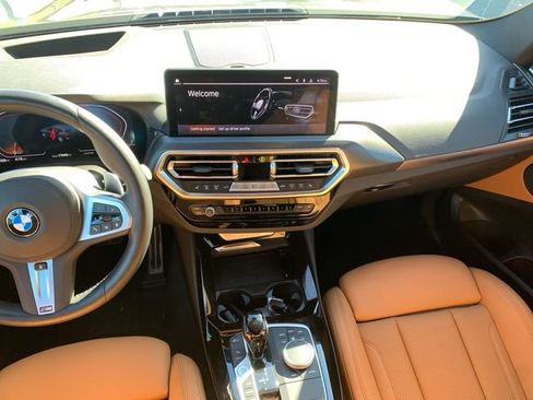 Used 2024 BMW X3 xDrive30i w/ Premium Package image 11