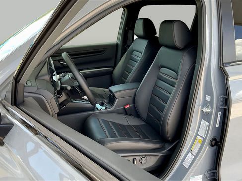 Used 2026 Honda CR-V Sport-L image 9