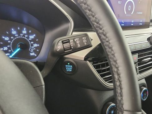 Used 2022 Ford Escape SE w/ Cold Weather Package AWD/4WD image 21