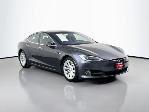 Used 2018 Tesla Model S 75D AWD/4WD image 7