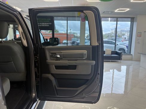 Used 2017 RAM 1500 Big Horn image 42