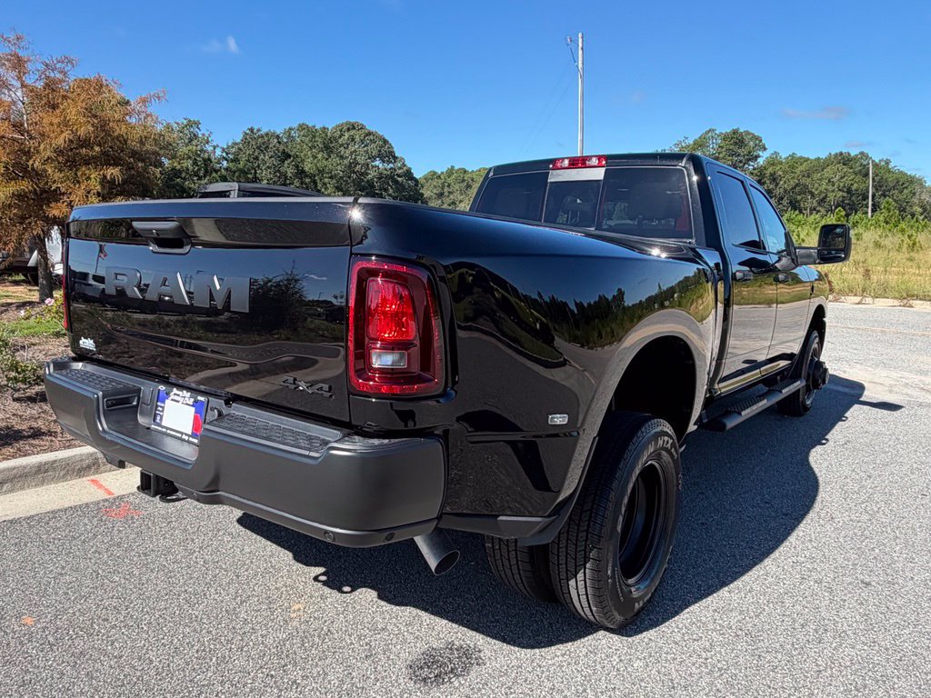 New 2027 RAM 3500 Tradesman AWD/4WD image 21