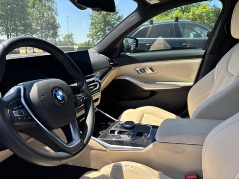 Certified 2023 BMW 330i Sedan w/ Driving Assistance Package RWD image 33