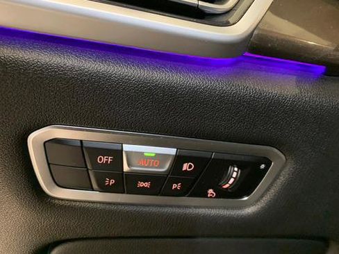 Used 2022 BMW X5 xDrive40i w/ Premium Package image 19