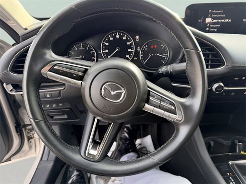 Used 2023 MAZDA MAZDA3 s image 15
