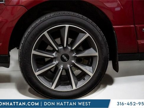 Used 2017 Lincoln Navigator L Reserve image 40