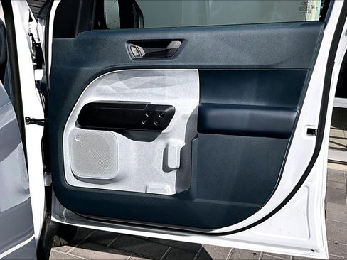 Used 2025 Ford Maverick XLT w/ Equipment Group 302A image 24