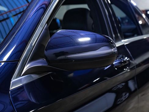Used 2017 Mercedes-Benz C 300 Sedan image 32