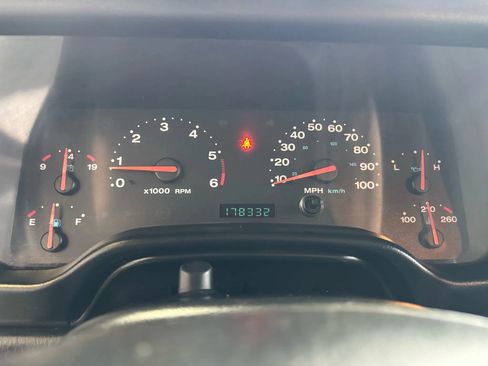 Used 2004 Jeep Wrangler X image 17