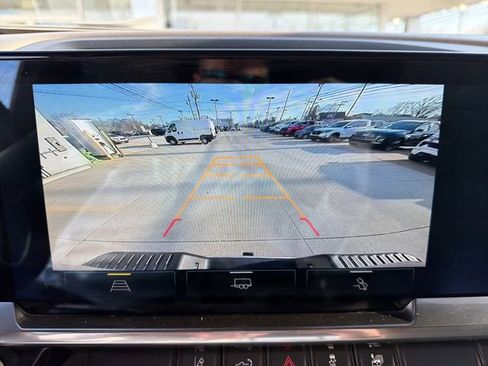 Certified 2024 Chevrolet Silverado 2500 LT w/ Convenience Package image 19