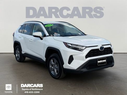 Used 2024 Toyota RAV4 XLE AWD/4WD image 1
