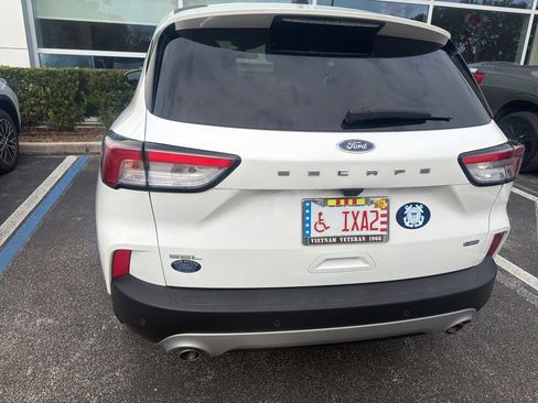 Certified 2022 Ford Escape SEL w/ Technology Package image 14