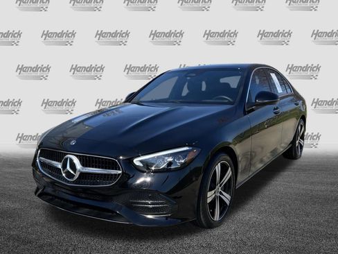 Used 2025 Mercedes-Benz C 300 Sedan image 5
