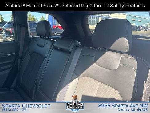Used 2022 Jeep Grand Cherokee Altitude AWD/4WD image 18