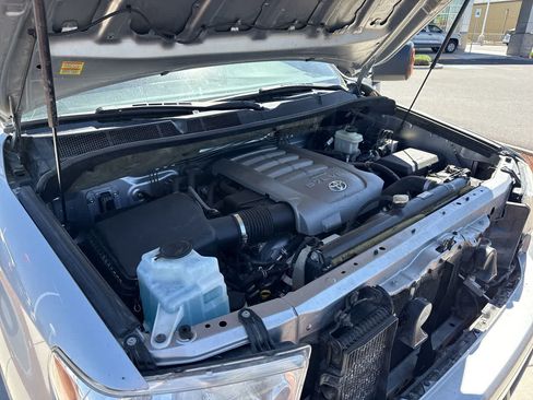 Used 2008 Toyota Tundra SR5 AWD/4WD image 7